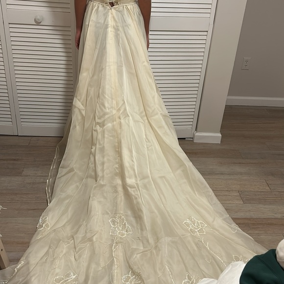 Vintage Cream Beaded Silk Wedding / Engagement Dress size small custom made - Picture 11 of 17